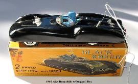 Buying vintage space toys, 1950's vintage space toys, Vintage Japan tin toy cars Alps batman friction batmobile battery operated Japanese tin space toy price guide free japanese toy appraisals battery operated robots prices, alps batmobile for sale,  vintage space toys for sale, space travel toy cars, space rocket tin cars, vintage space toys museum, space toys for sale, ebay space toys appraisals, Japan rocket ship space car travel
